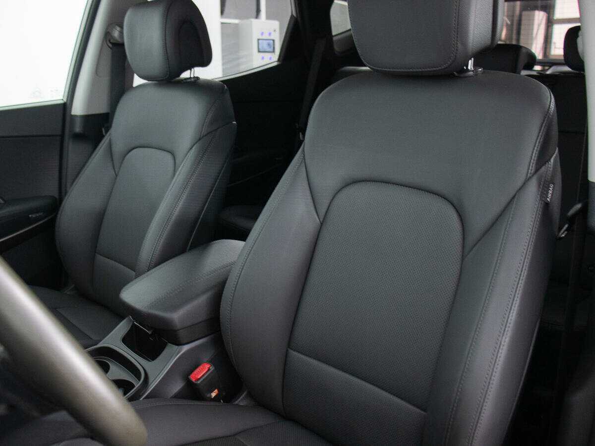 Купить Hyundai Santa Fe с пробегом. Фото: #11