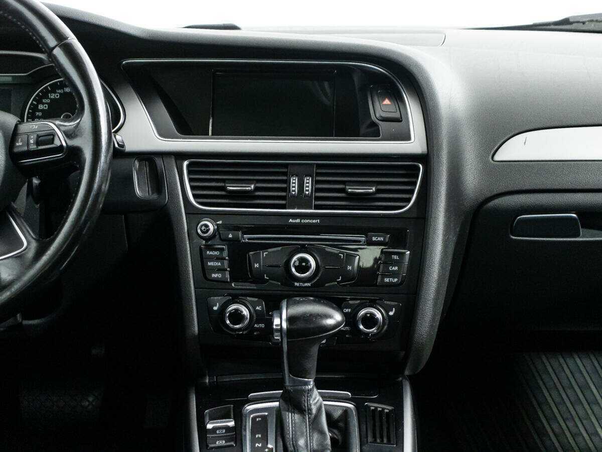 Купить Audi A4 с пробегом. Фото: #13