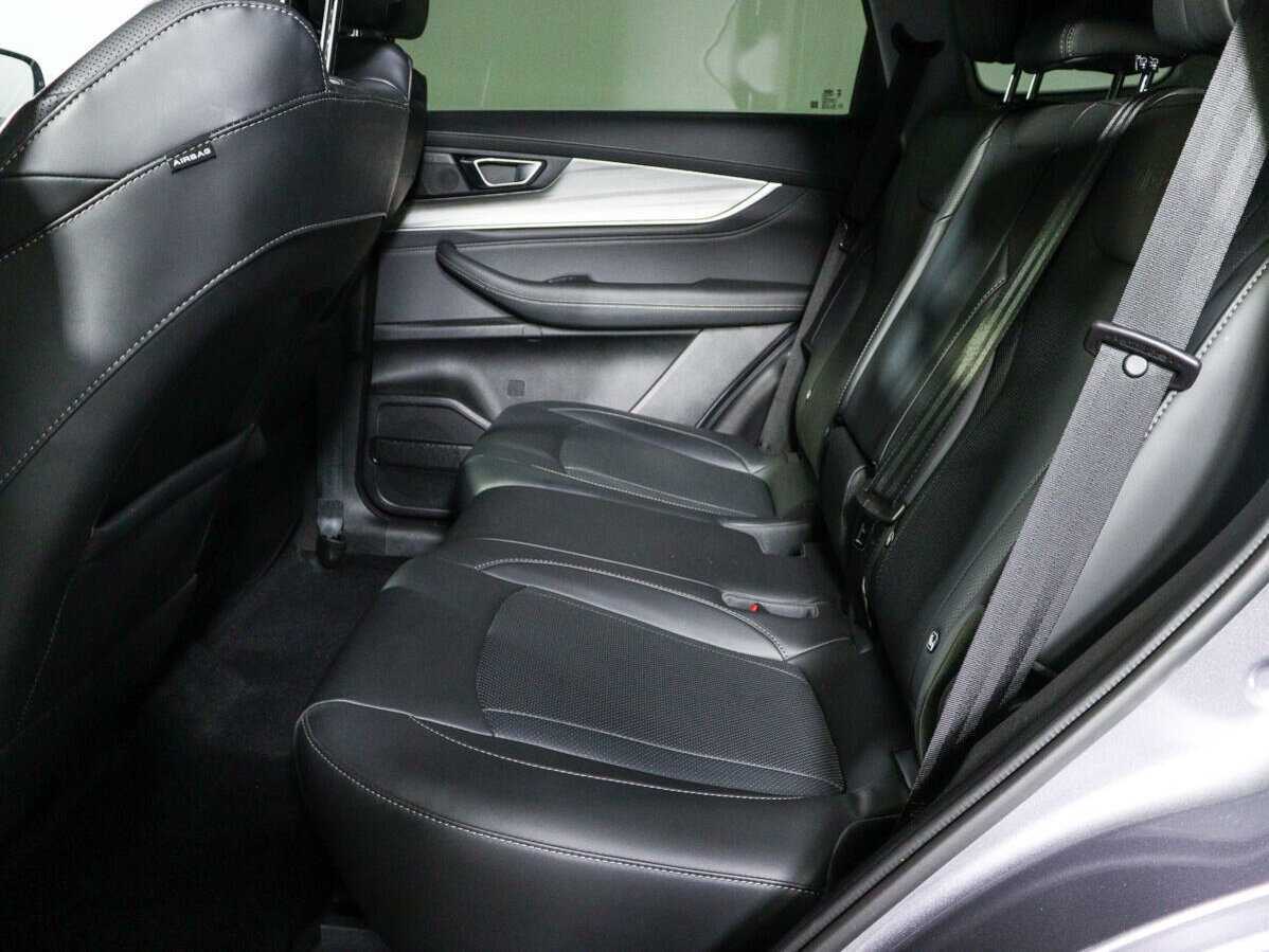 Купить Chery Tiggo 8 Pro Max с пробегом. Фото: #9