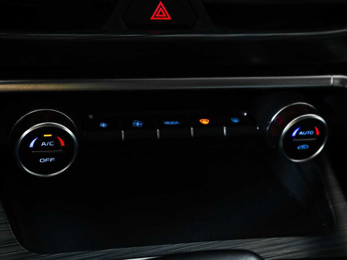 Купить Geely Tugella с пробегом. Фото: #16