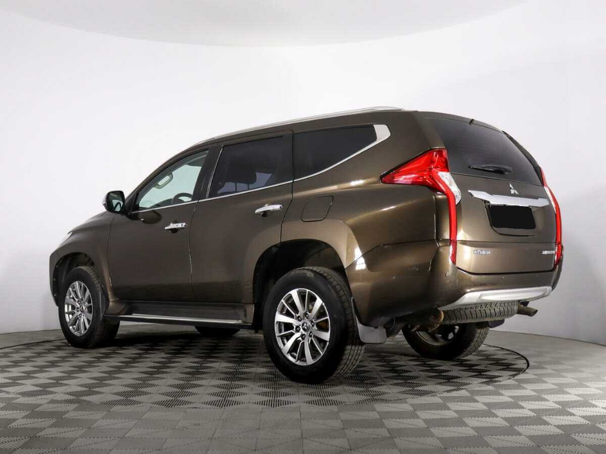 Купить Mitsubishi Pajero Sport с пробегом. Фото: #6