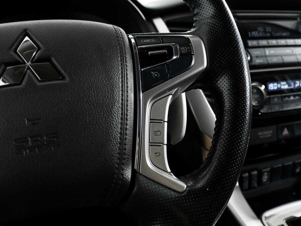 Купить Mitsubishi Pajero Sport с пробегом. Фото: #15
