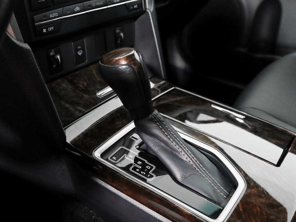 Купить Toyota Camry с пробегом. Фото: #10