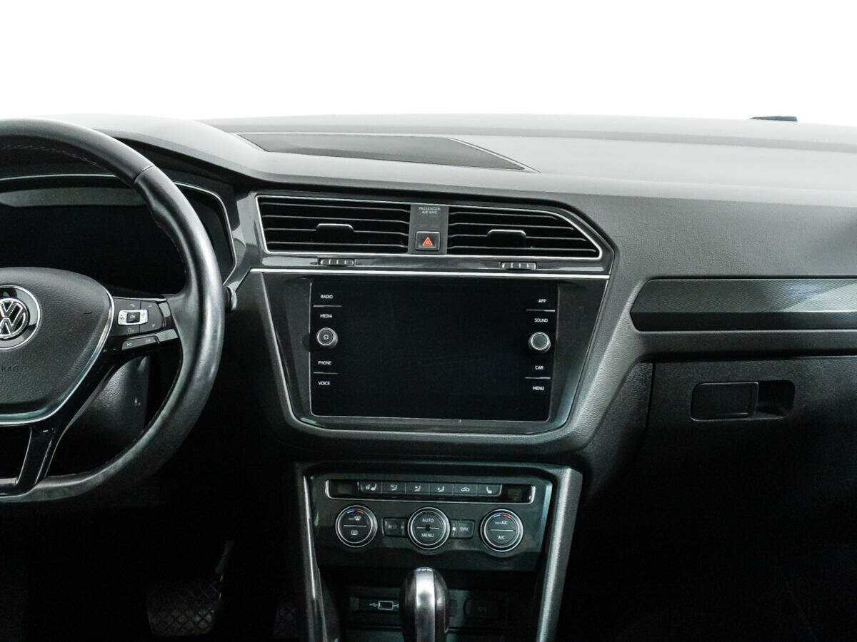 Купить Volkswagen Tiguan с пробегом. Фото: #13