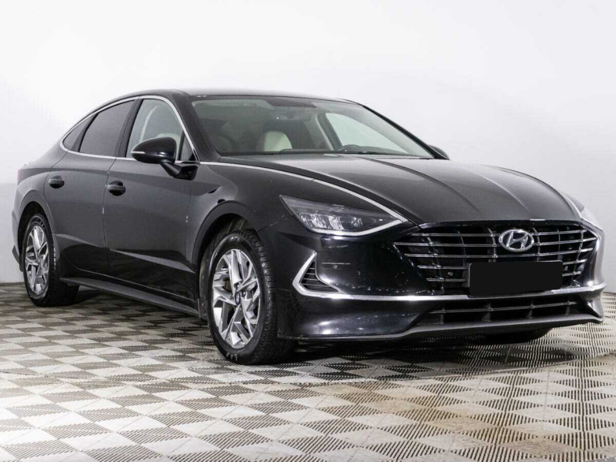 Купить Hyundai Sonata с пробегом. Фото: #2