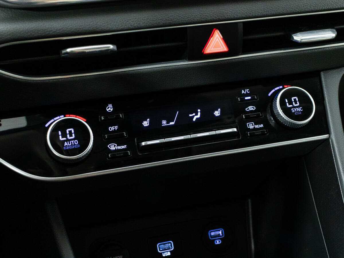 Купить Hyundai Sonata с пробегом. Фото: #15