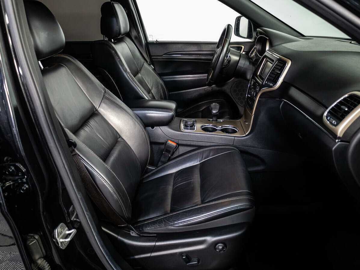 Купить Jeep Grand Cherokee с пробегом. Фото: #8