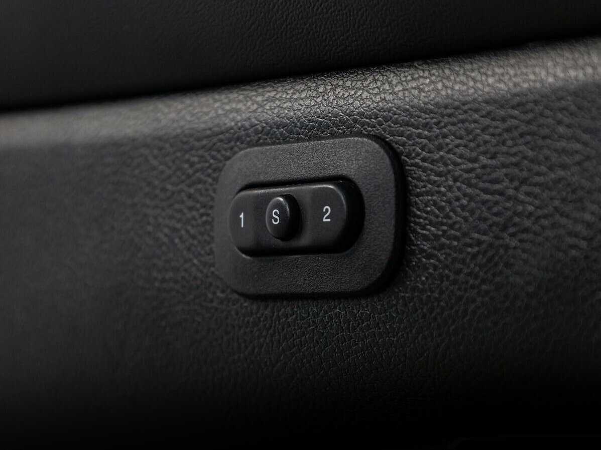 Купить Jeep Grand Cherokee с пробегом. Фото: #16