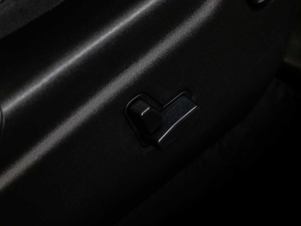 Купить Jeep Grand Cherokee с пробегом. Фото: #17