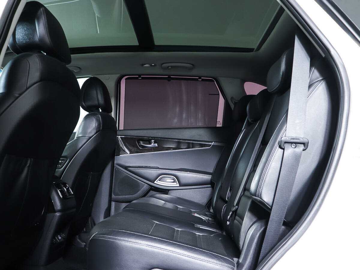 Купить Kia Sorento с пробегом. Фото: #7