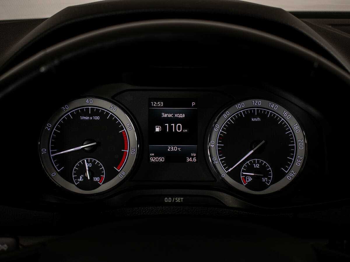 Купить Skoda Karoq с пробегом. Фото: #11