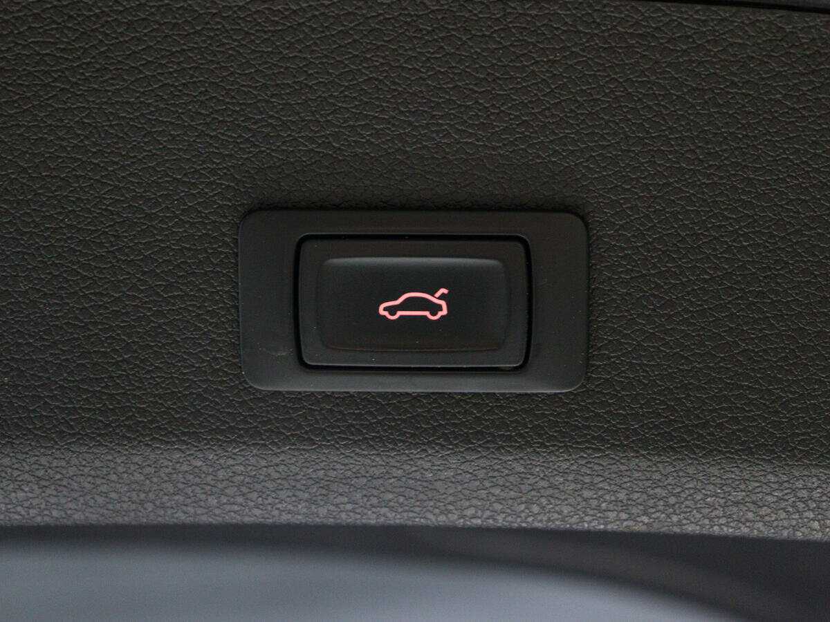 Купить Audi Q7 с пробегом. Фото: #16