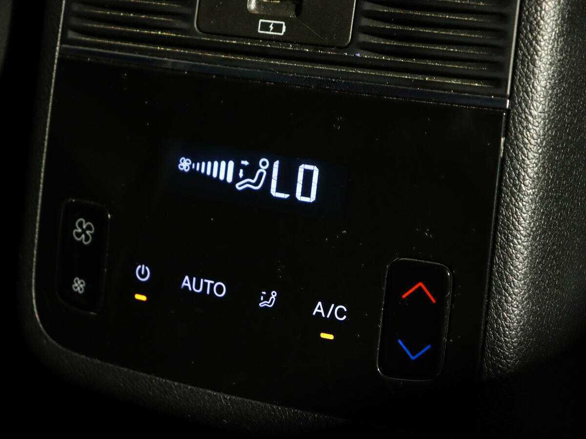 Купить EXEED VX с пробегом. Фото: #13