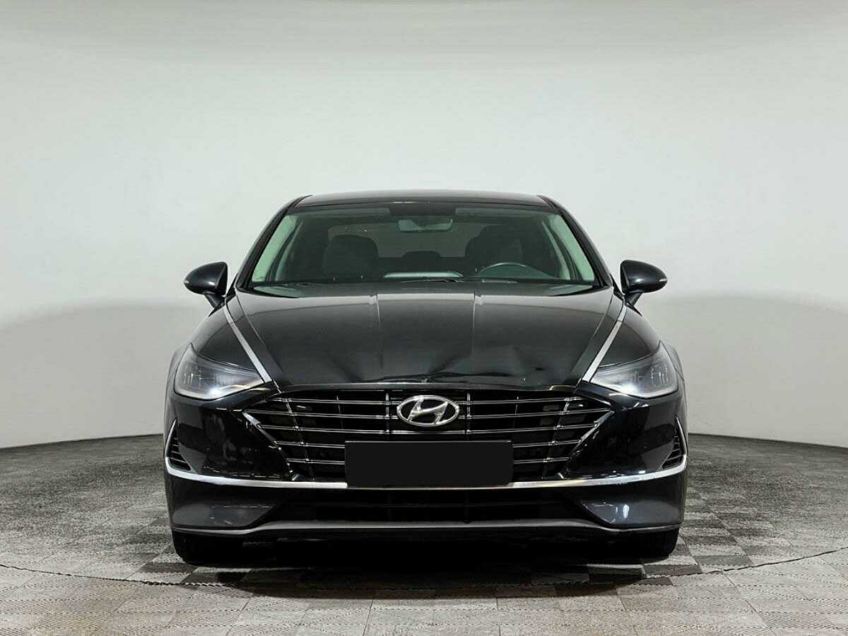 Купить Hyundai Sonata с пробегом. Фото: #1