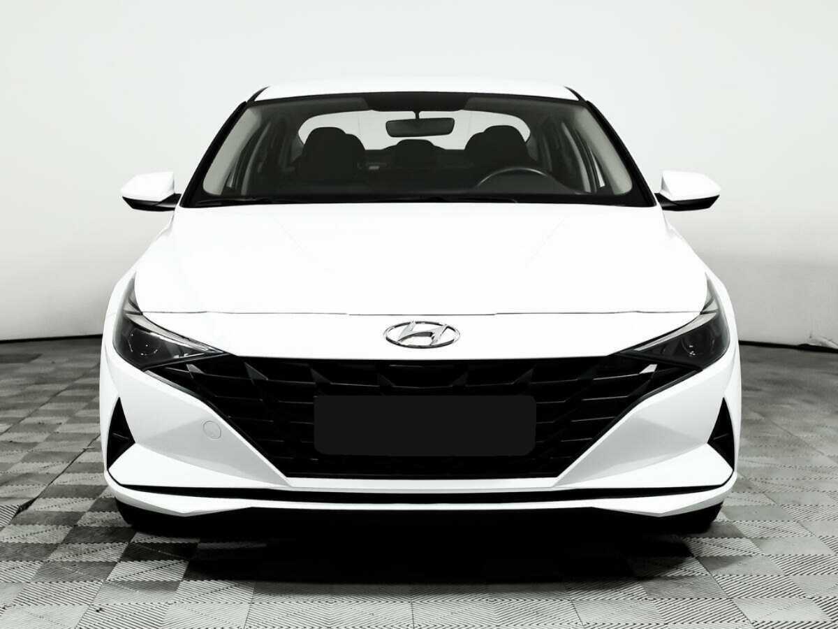 Купить Hyundai Elantra с пробегом. Фото: #1