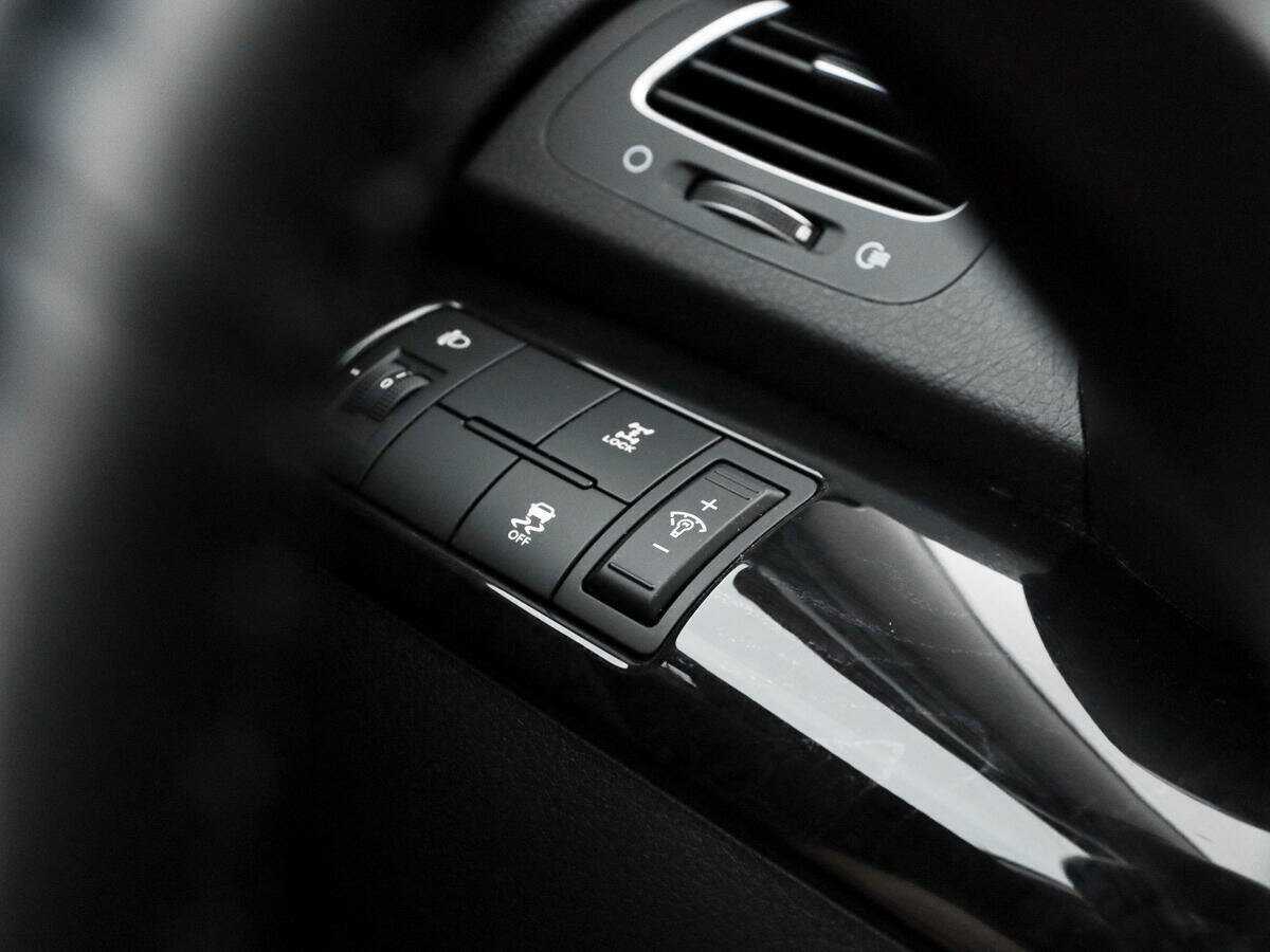 Купить Kia Sorento с пробегом. Фото: #14