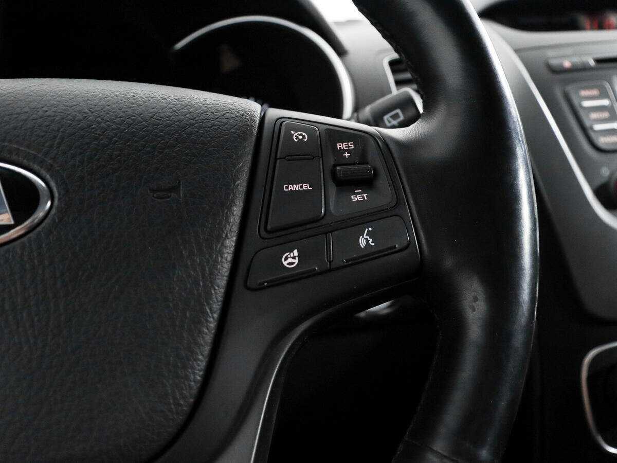 Купить Kia Sorento с пробегом. Фото: #16