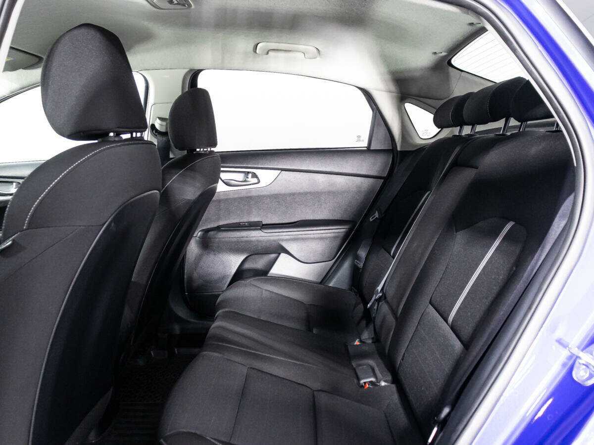 Купить Kia Cerato с пробегом. Фото: #9