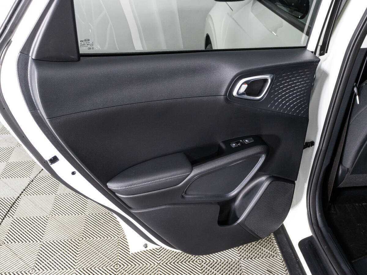 Купить Kia Soul с пробегом. Фото: #24