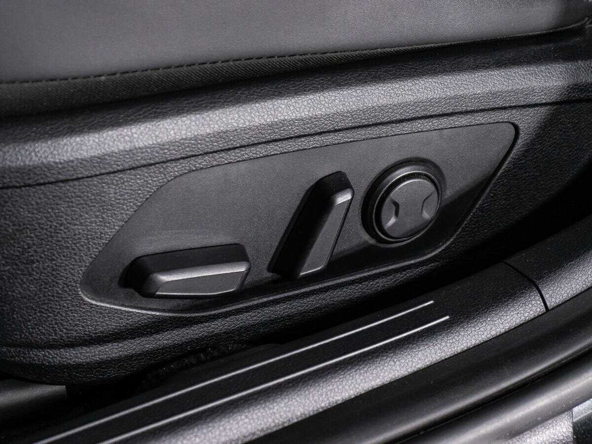 Купить Hyundai Sonata с пробегом. Фото: #20