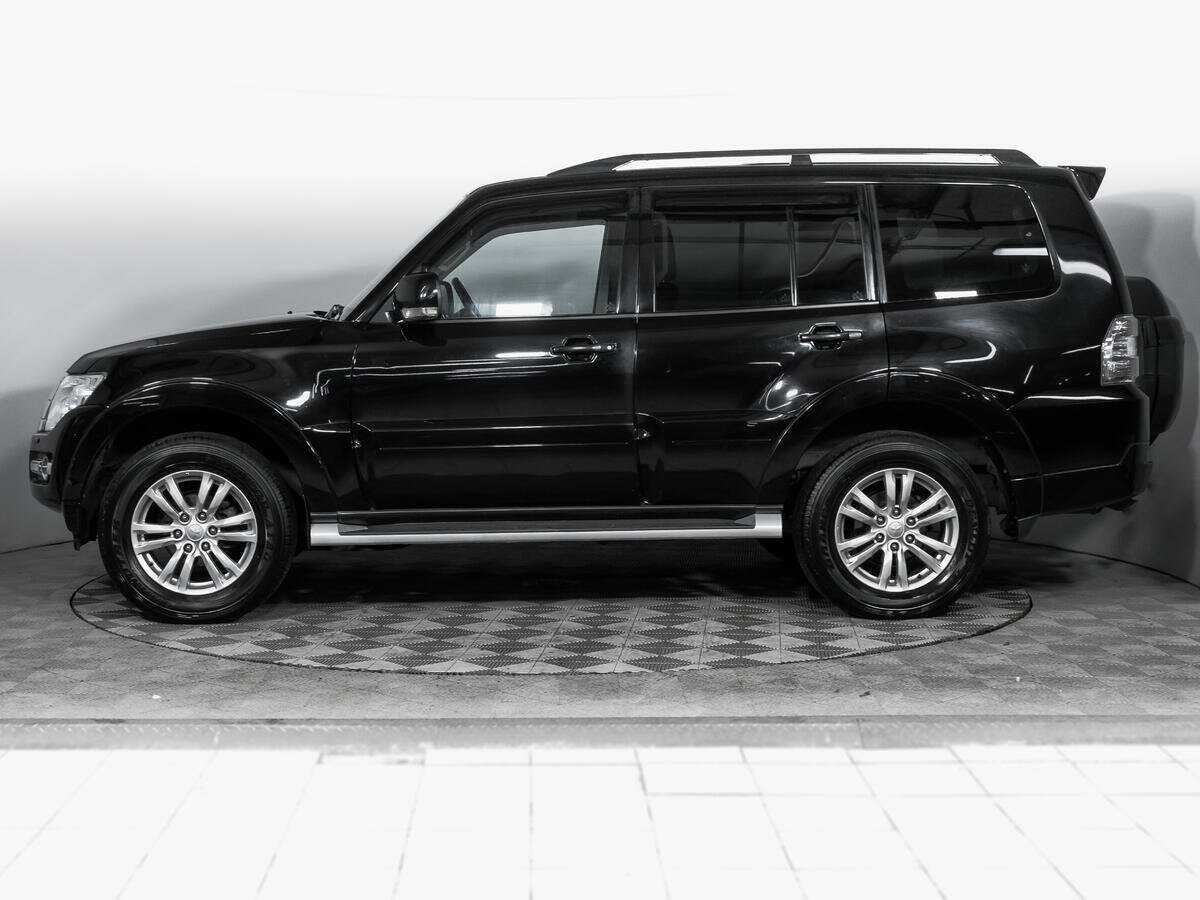 Купить Mitsubishi Pajero с пробегом. Фото: #7