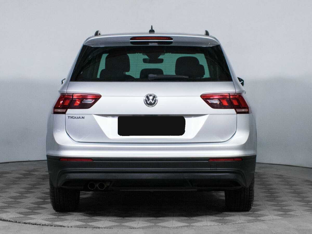 Купить Volkswagen Tiguan с пробегом. Фото: #4