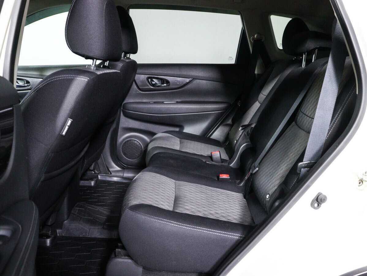 Купить Nissan X-Trail с пробегом. Фото: #7