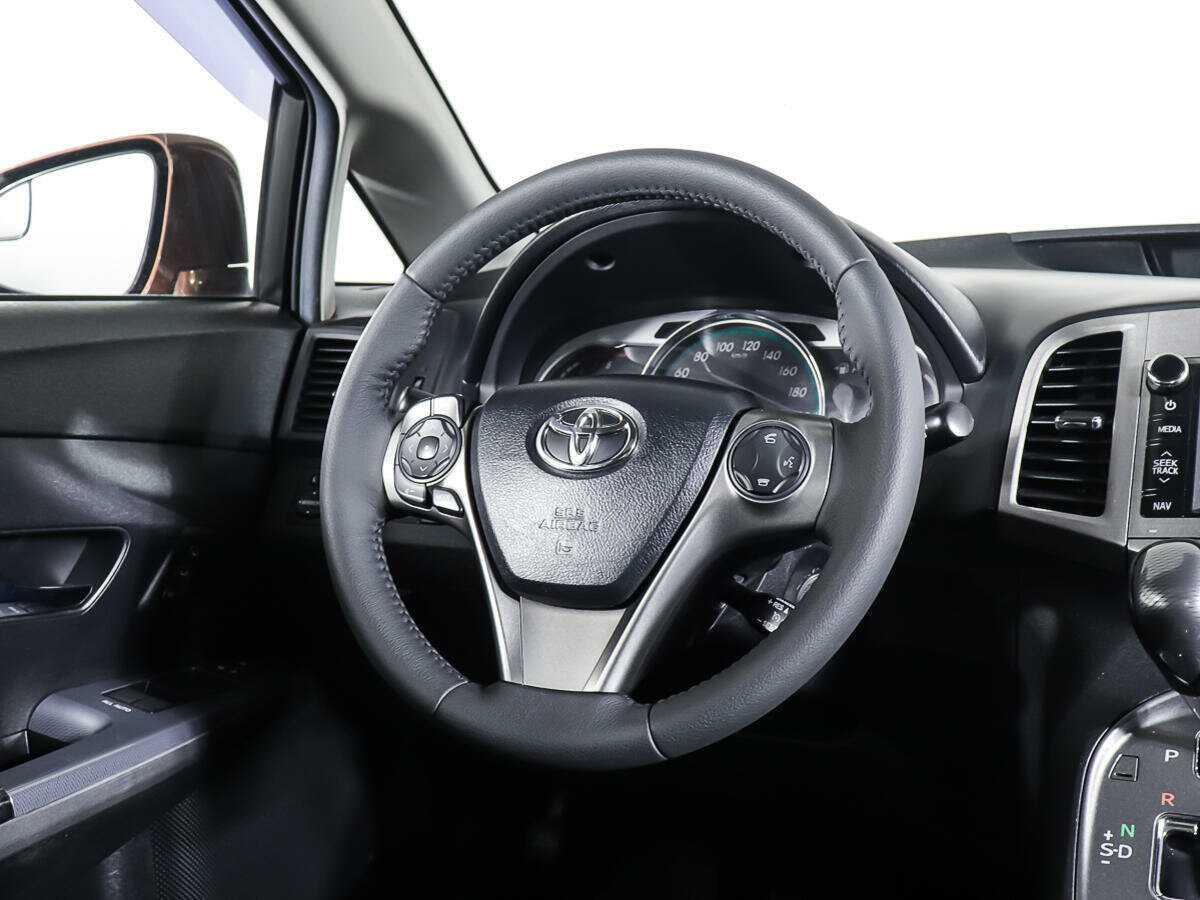 Купить Toyota Venza с пробегом. Фото: #12