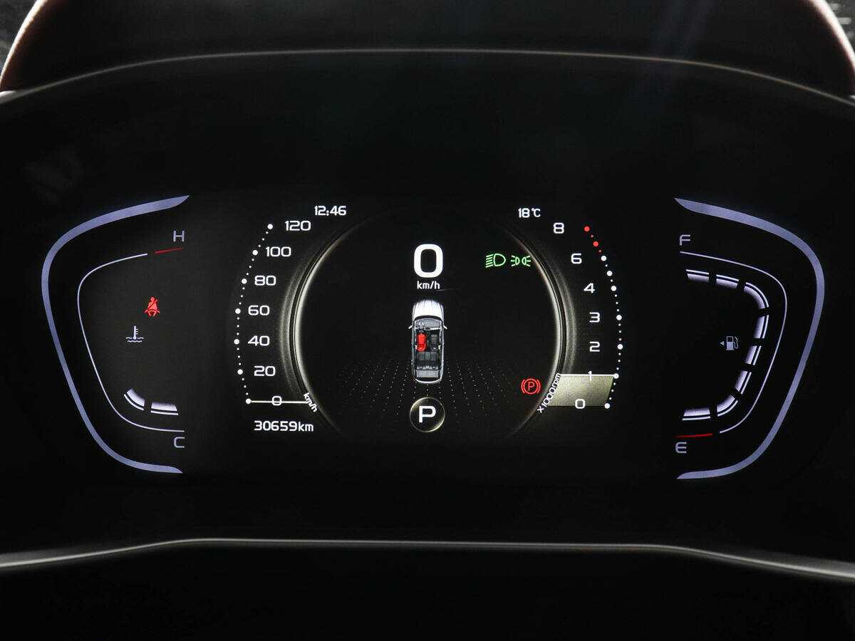 Купить Geely Coolray с пробегом. Фото: #10