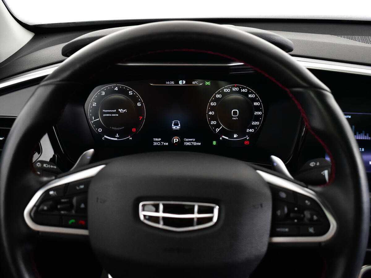 Купить Geely Tugella с пробегом. Фото: #10