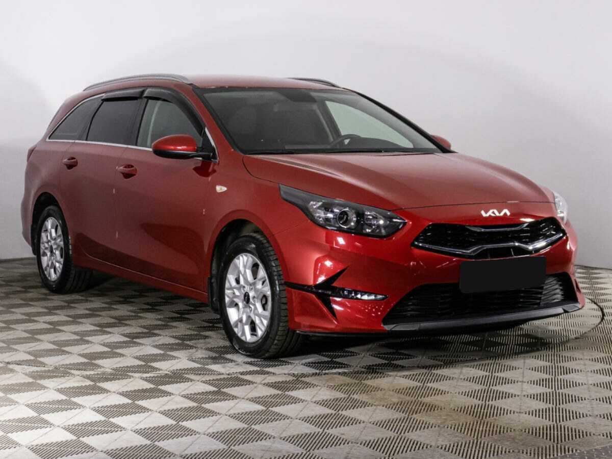 Купить Kia Ceed с пробегом. Фото: #2