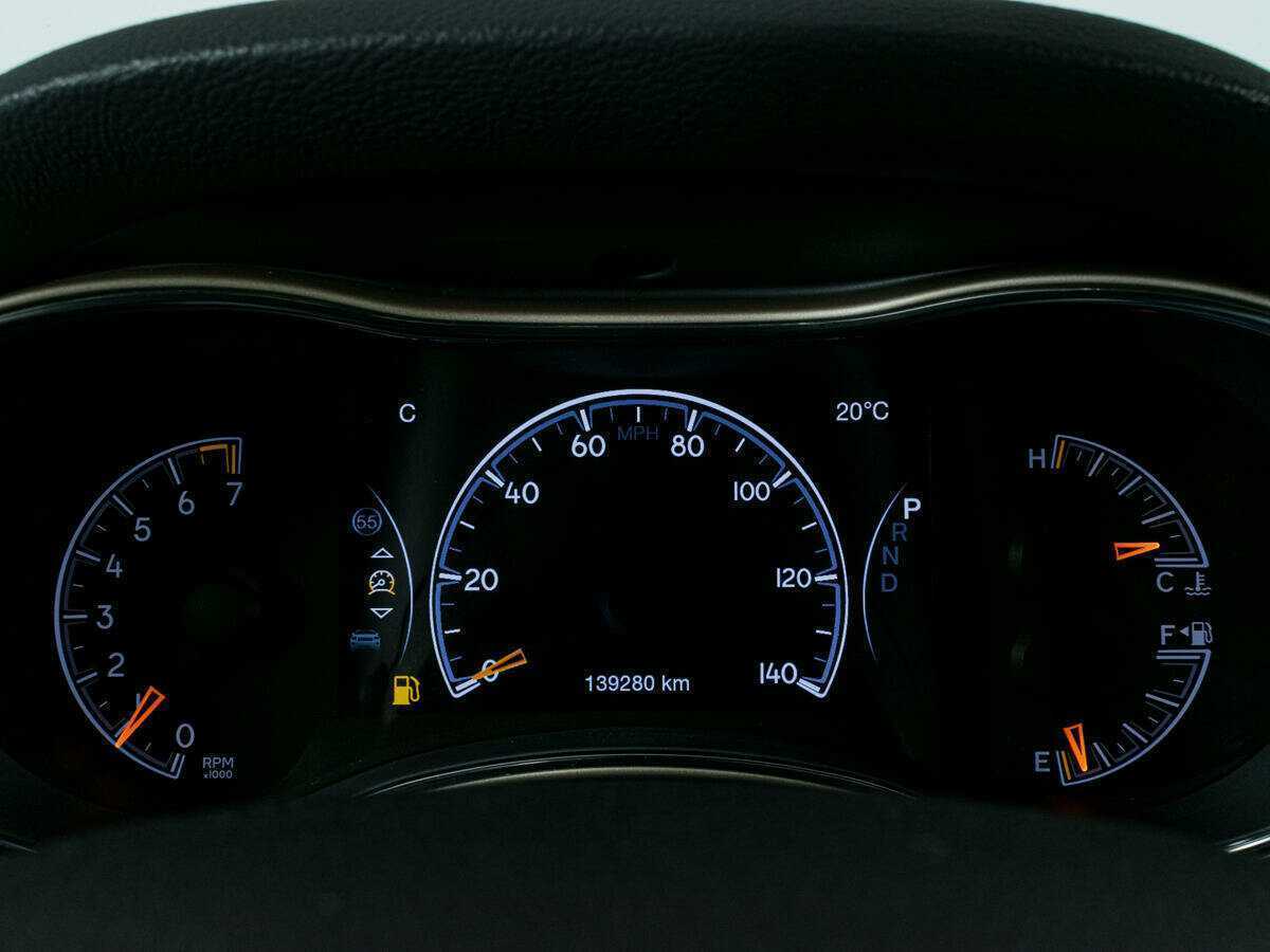 Купить Jeep Grand Cherokee с пробегом. Фото: #12