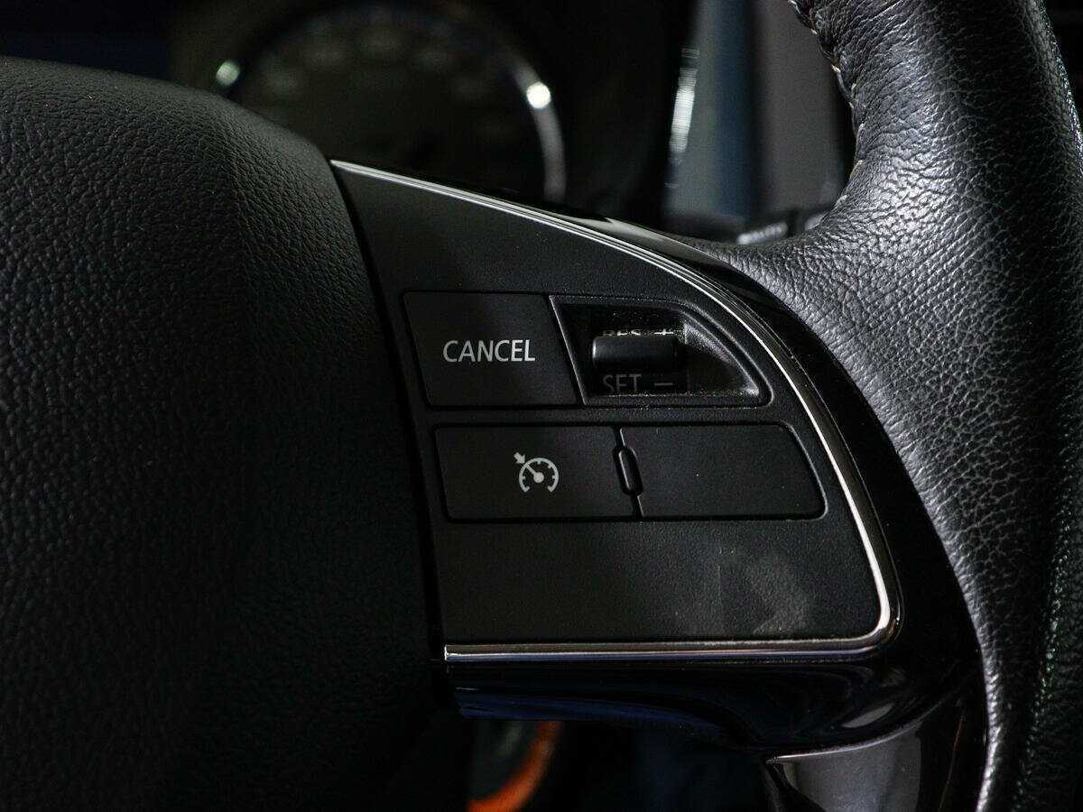 Купить Mitsubishi Outlander с пробегом. Фото: #15