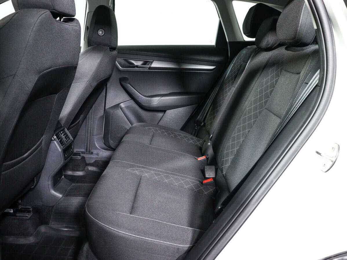 Купить Skoda Karoq с пробегом. Фото: #9