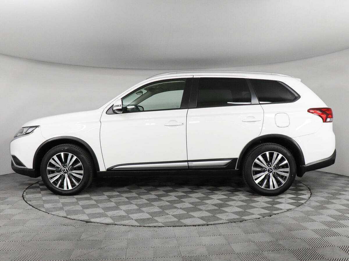 Купить Mitsubishi Outlander с пробегом. Фото: #7