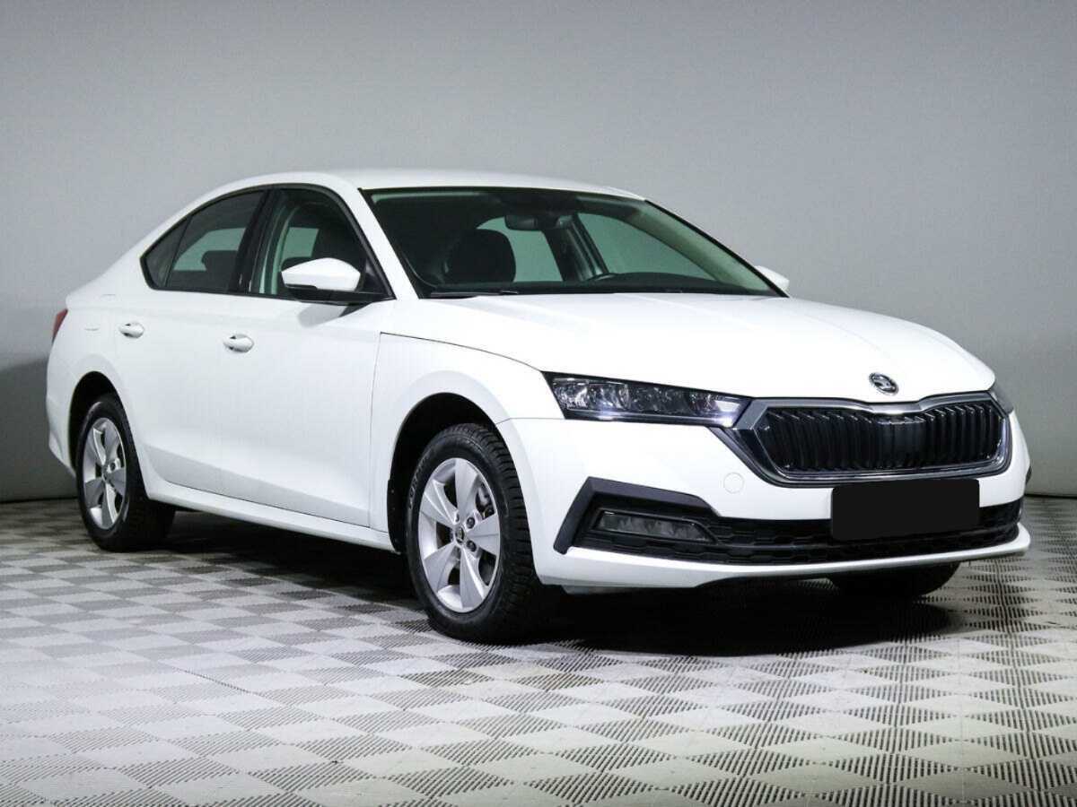 Купить Skoda Octavia с пробегом. Фото: #2