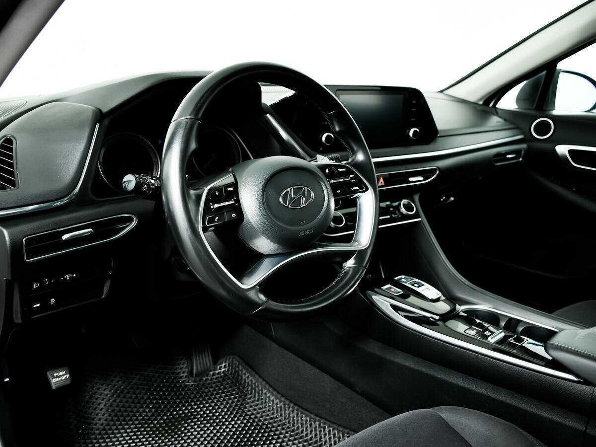 Купить Hyundai Sonata с пробегом. Фото: #12