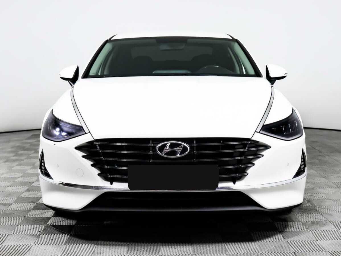 Купить Hyundai Sonata с пробегом. Фото: #1
