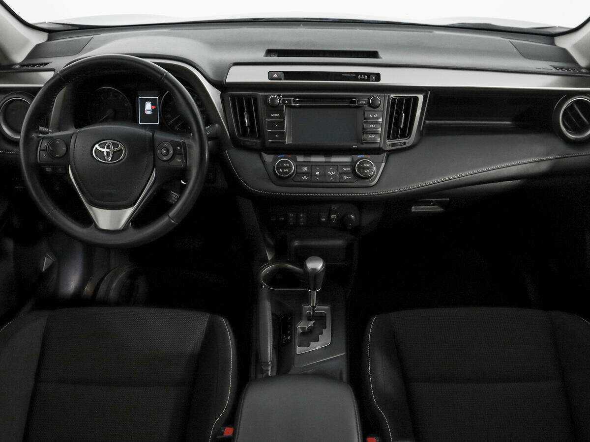 Купить Toyota RAV4 с пробегом. Фото: #11