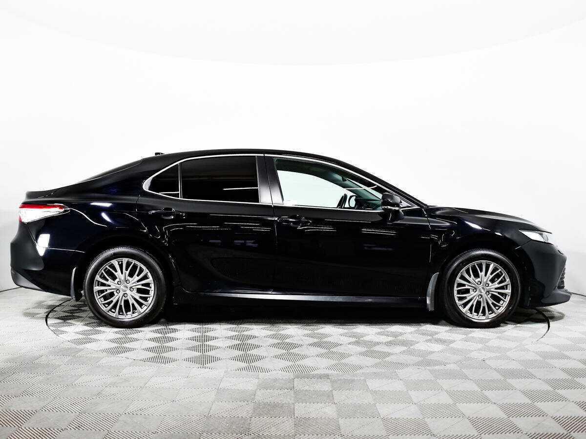 Купить Toyota Camry с пробегом. Фото: #3