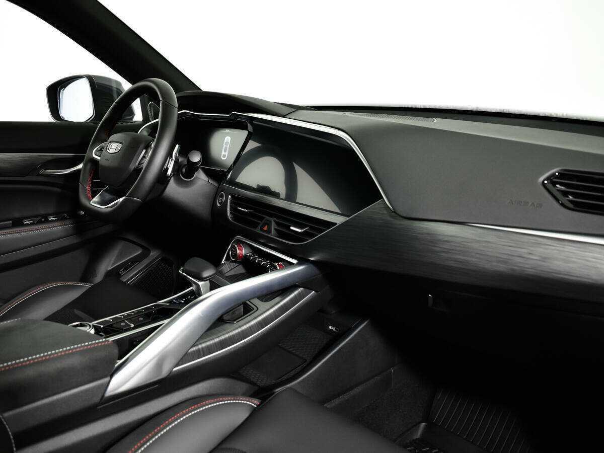 Купить Geely Tugella с пробегом. Фото: #6