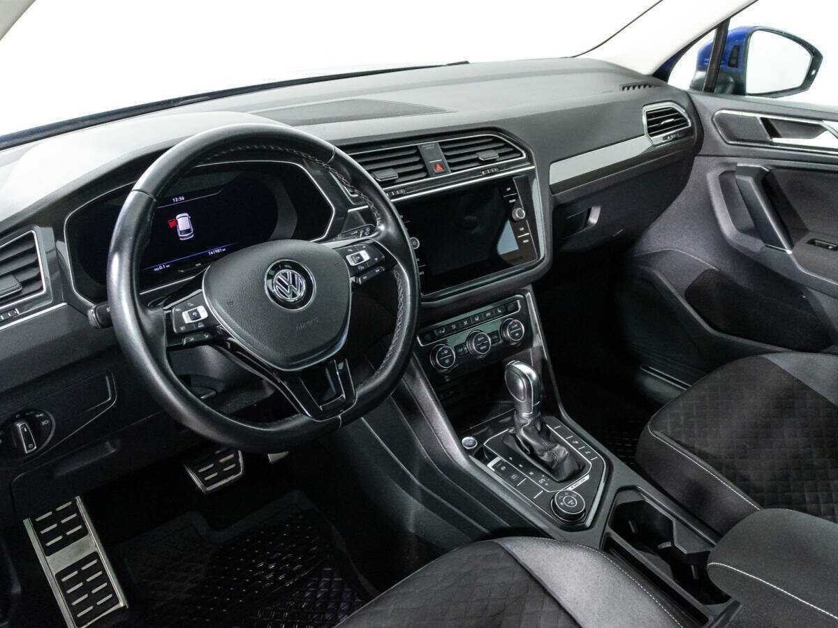 Купить Volkswagen Tiguan с пробегом. Фото: #10