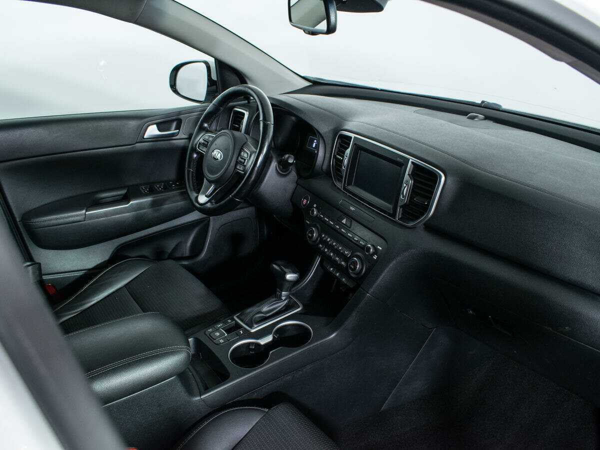 Купить Kia Sportage с пробегом. Фото: #8