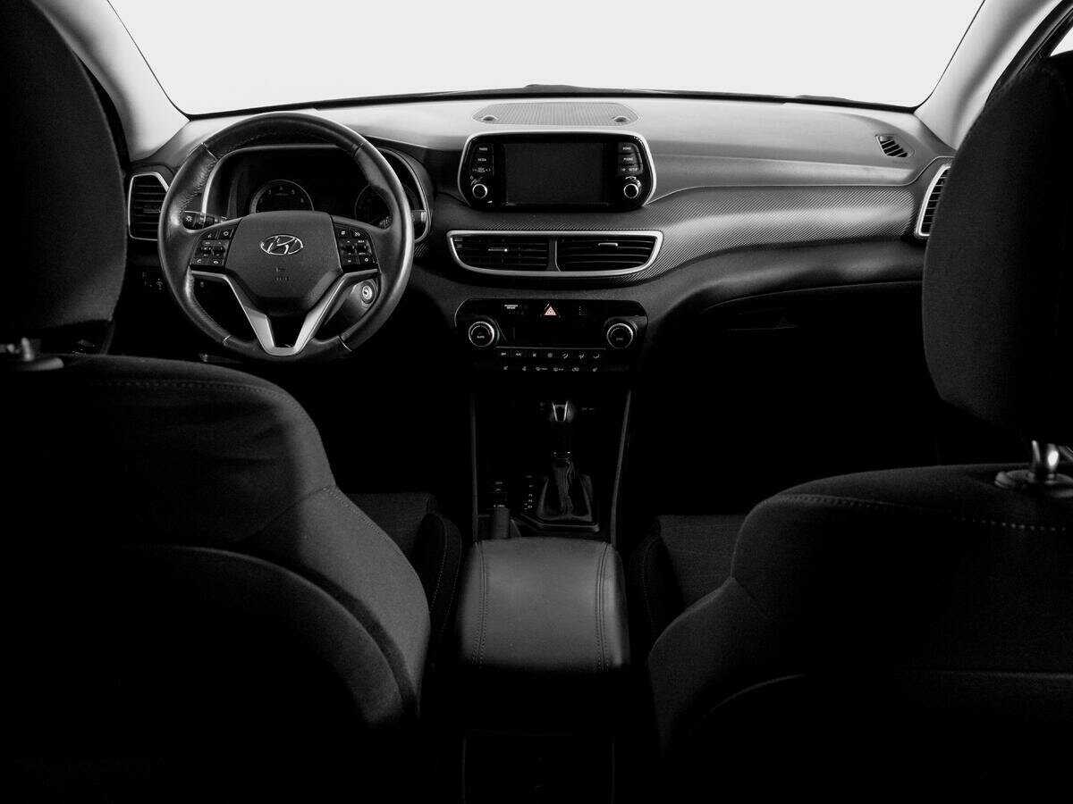 Купить Hyundai Tucson с пробегом. Фото: #11