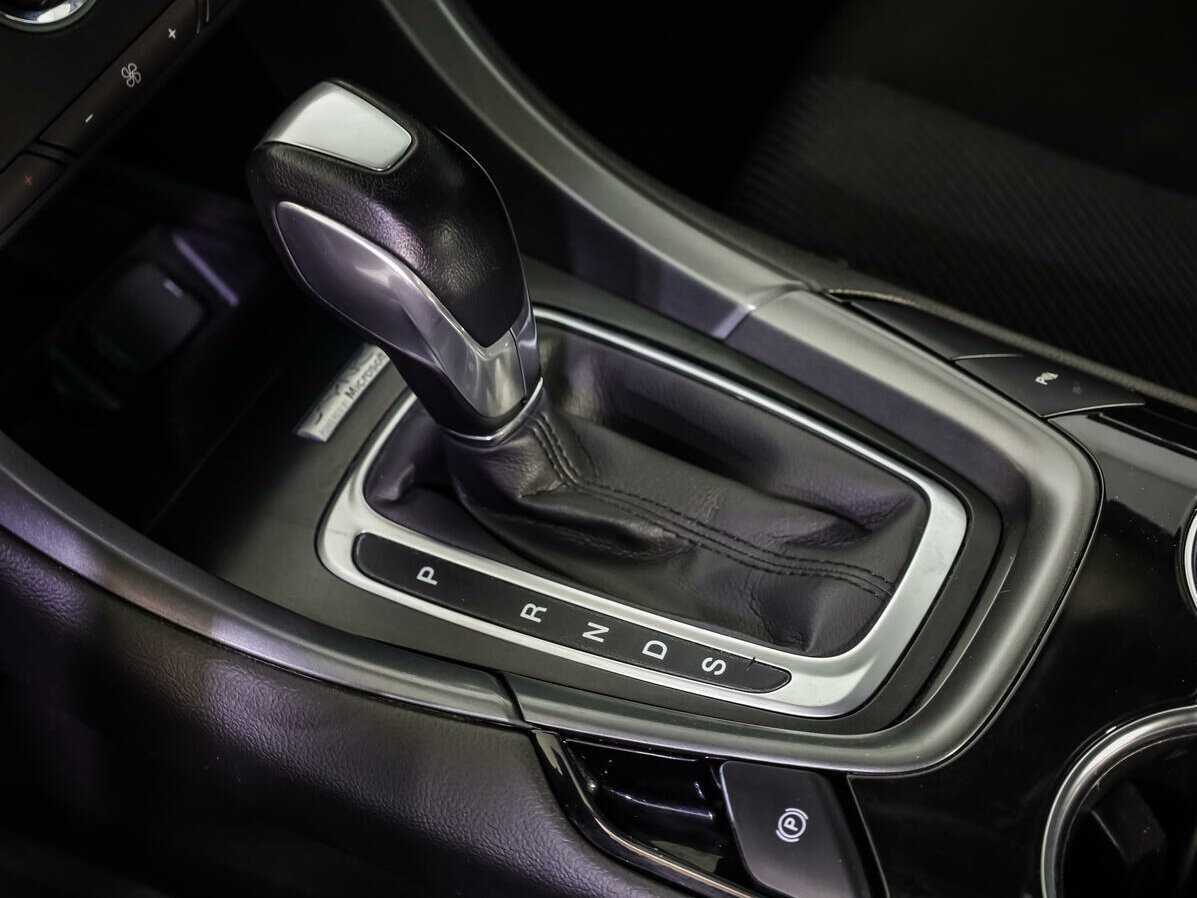 Купить Ford Mondeo с пробегом. Фото: #13