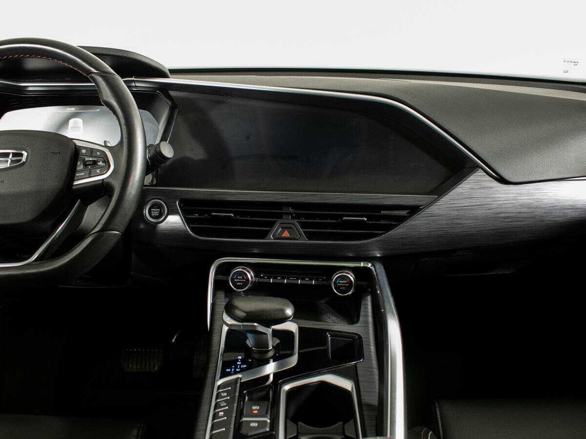 Купить Geely Tugella с пробегом. Фото: #10
