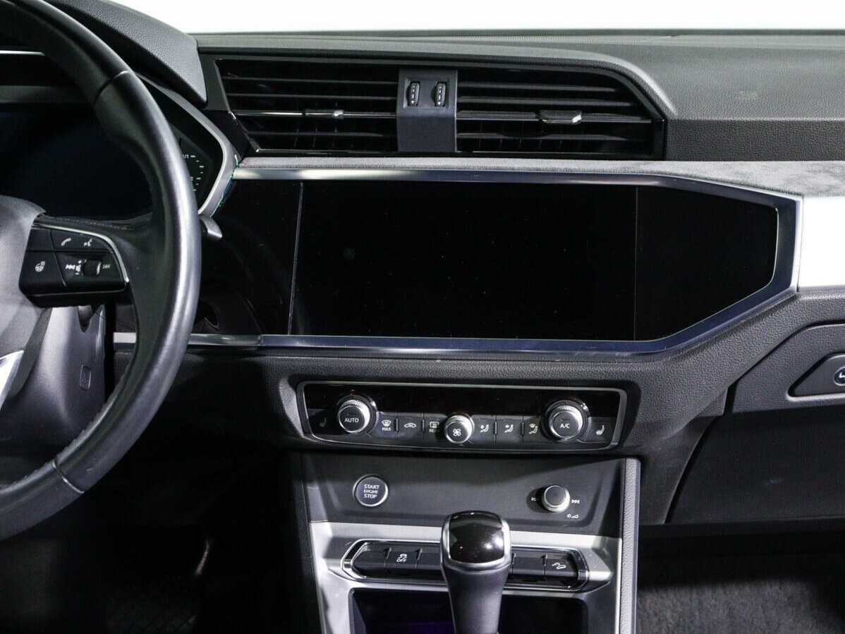 Купить Audi Q3 с пробегом. Фото: #10