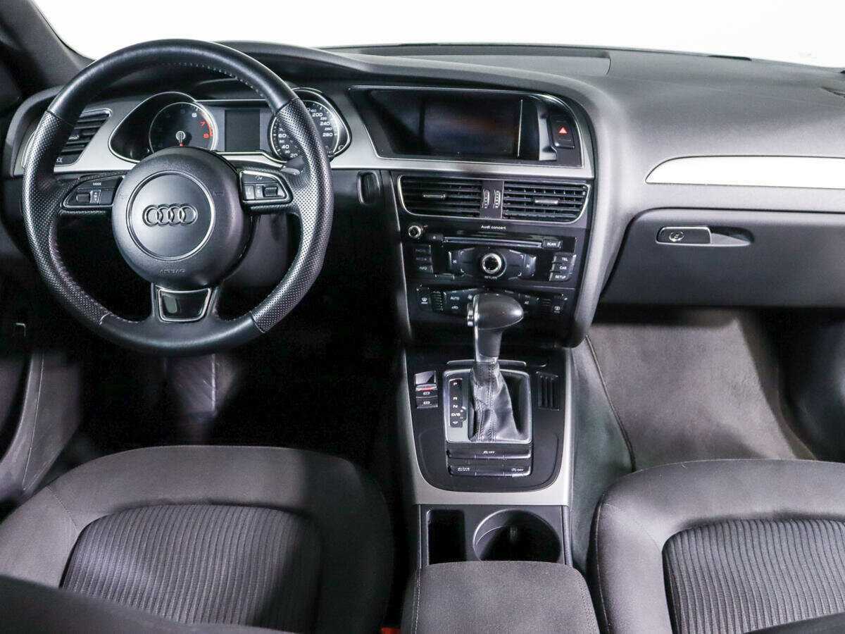 Купить Audi A4 с пробегом. Фото: #9