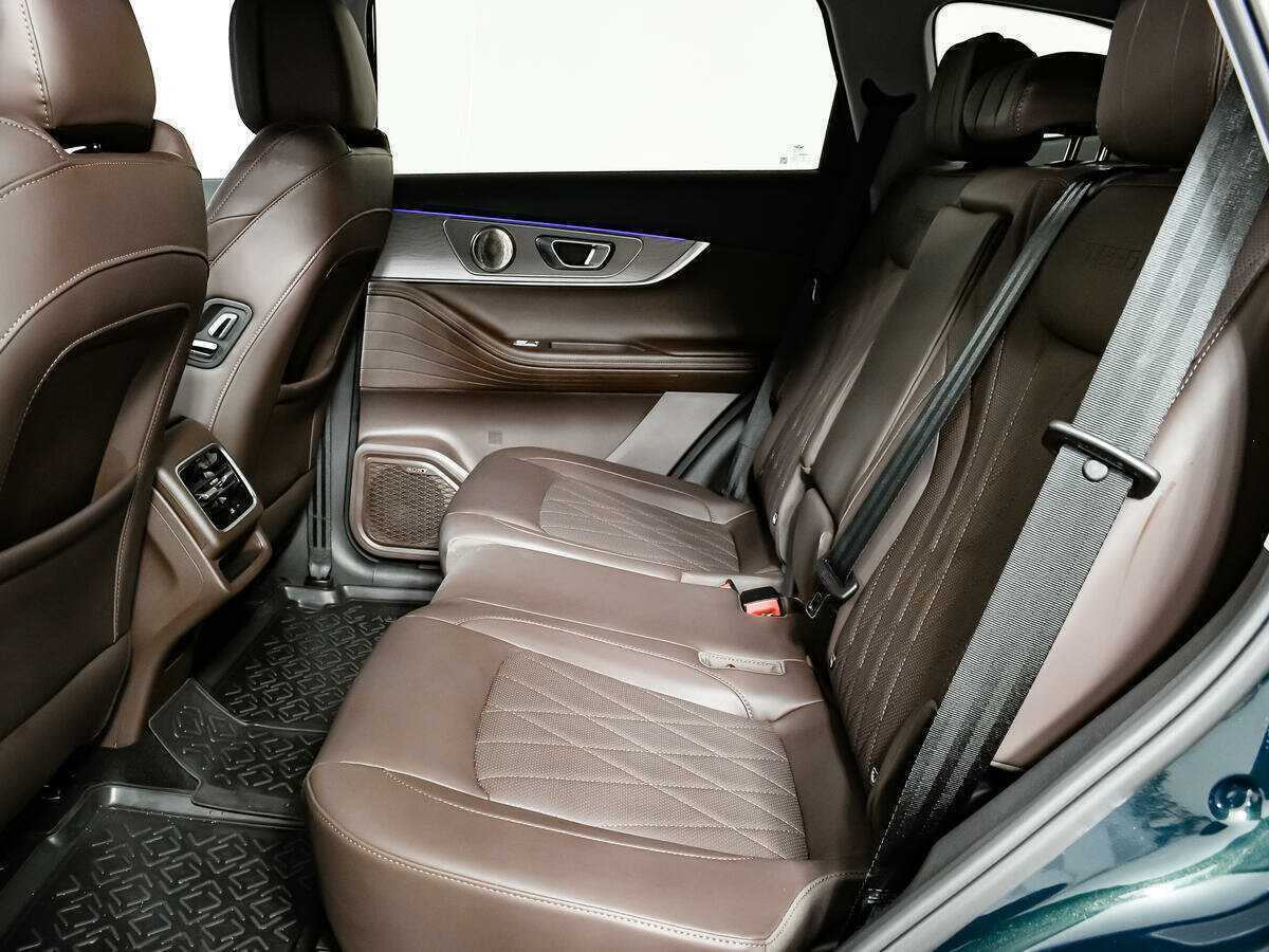 Купить Chery Tiggo 8 Pro Max с пробегом. Фото: #11