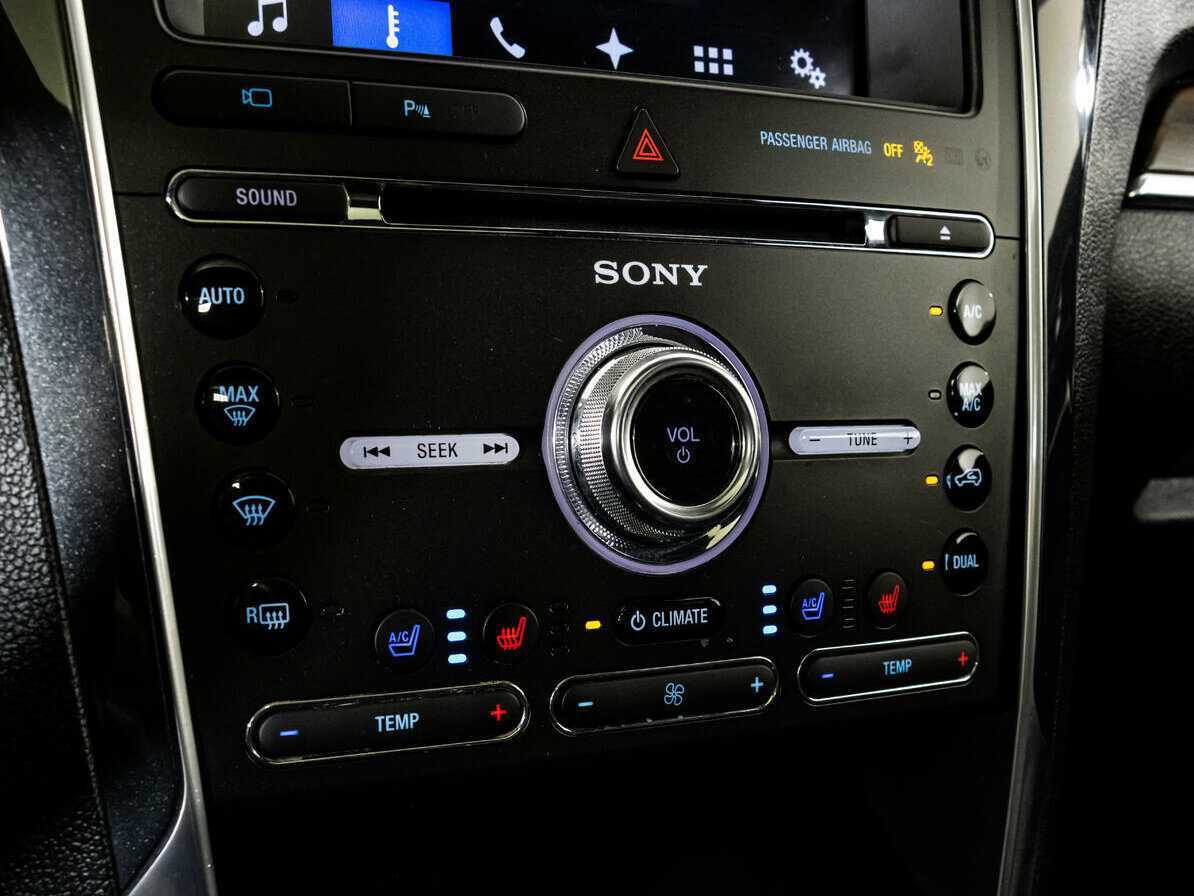 Купить Ford Explorer с пробегом. Фото: #13